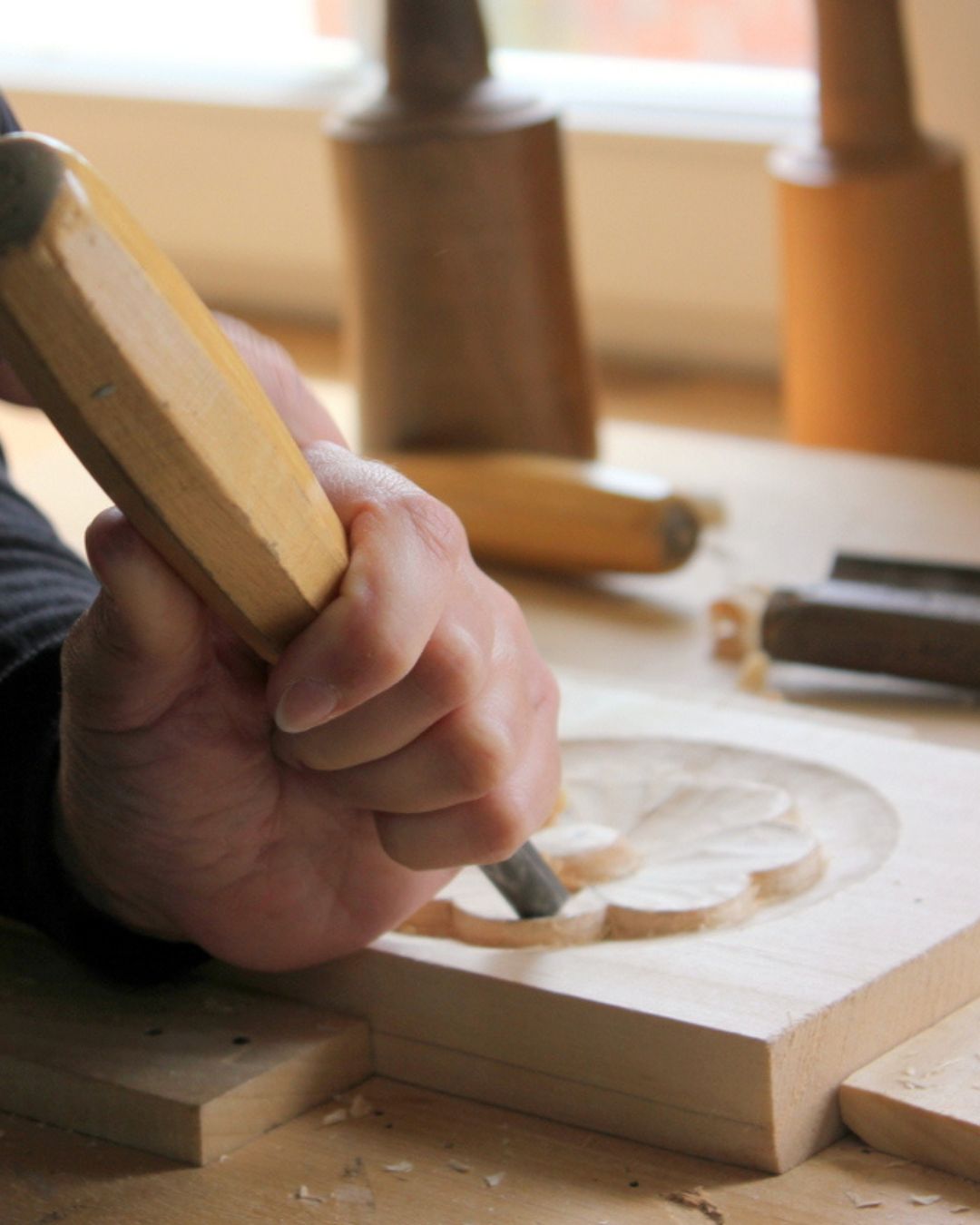 La sculpture sur bois avec Fabienne Hôt